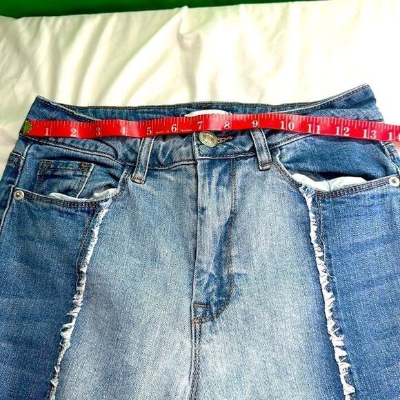 Rue21 Bellbottoms Jeans Women Size 1 Blue Wide Leg High Rise Raw Hem Denim - Picture 10 of 16